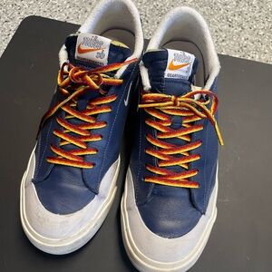 Nike SB Men's Navy Sneakers with Red and Yellow Laces